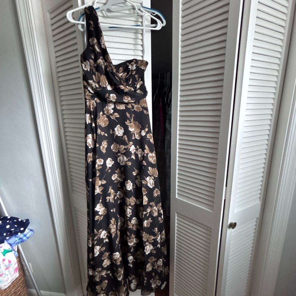 Lulu's Pink and White One-Shoulder Cocktail Gown